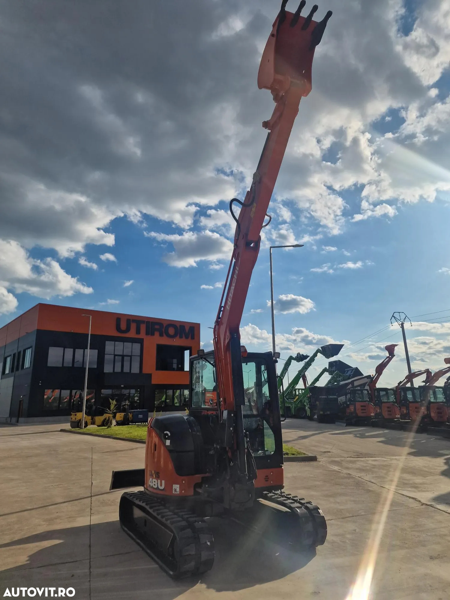 Hitachi ZX48, 5 TONE, 2023, 826h, CUPA NOUA,  44900 EUR+Tva, inst picon, senile 90% ok, computer de bord, produs in JAPONIA, CA SI NOU, posibilitate lkeasing 4 ani-PROMOTIE 44900 EUR+Tva - 26