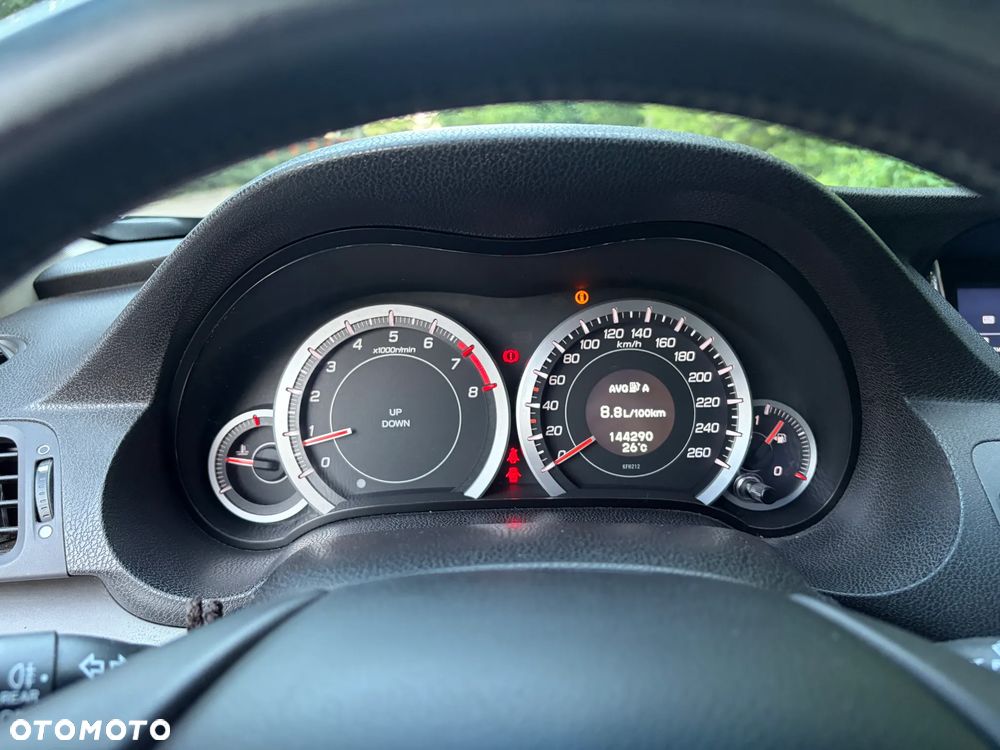 Honda Accord 2.0 Elegance - 23
