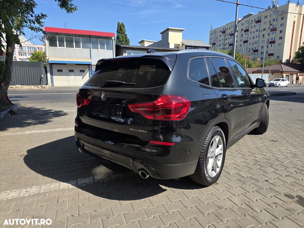 BMW X3 xDrive30e AT PHEV - 6