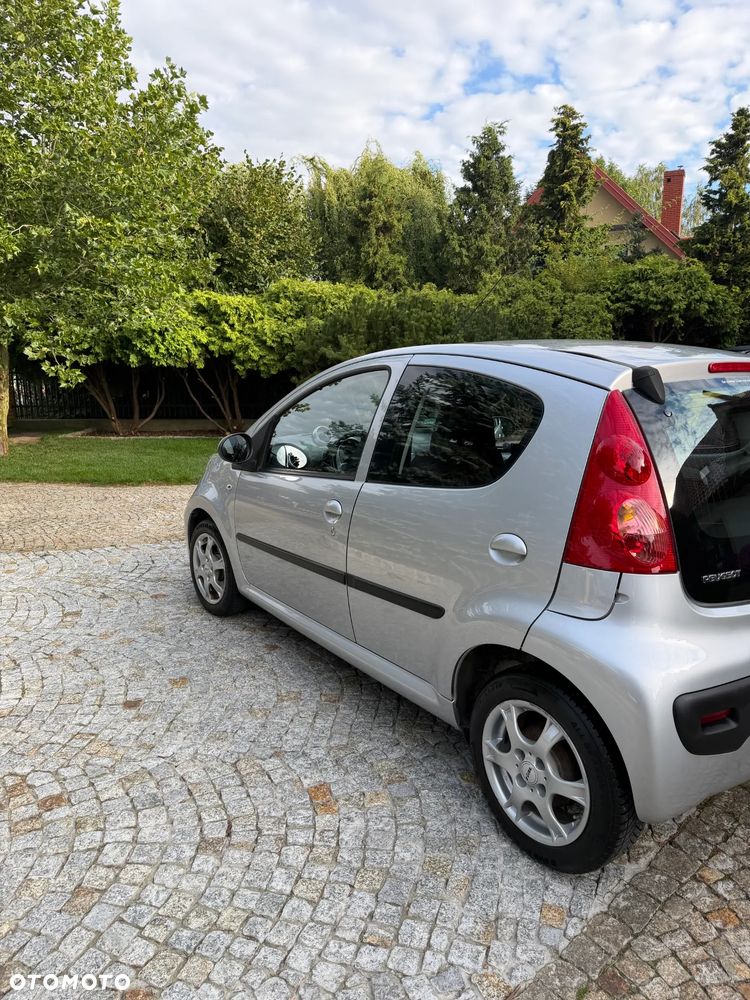 Peugeot 107 1.0 Trendy - 6