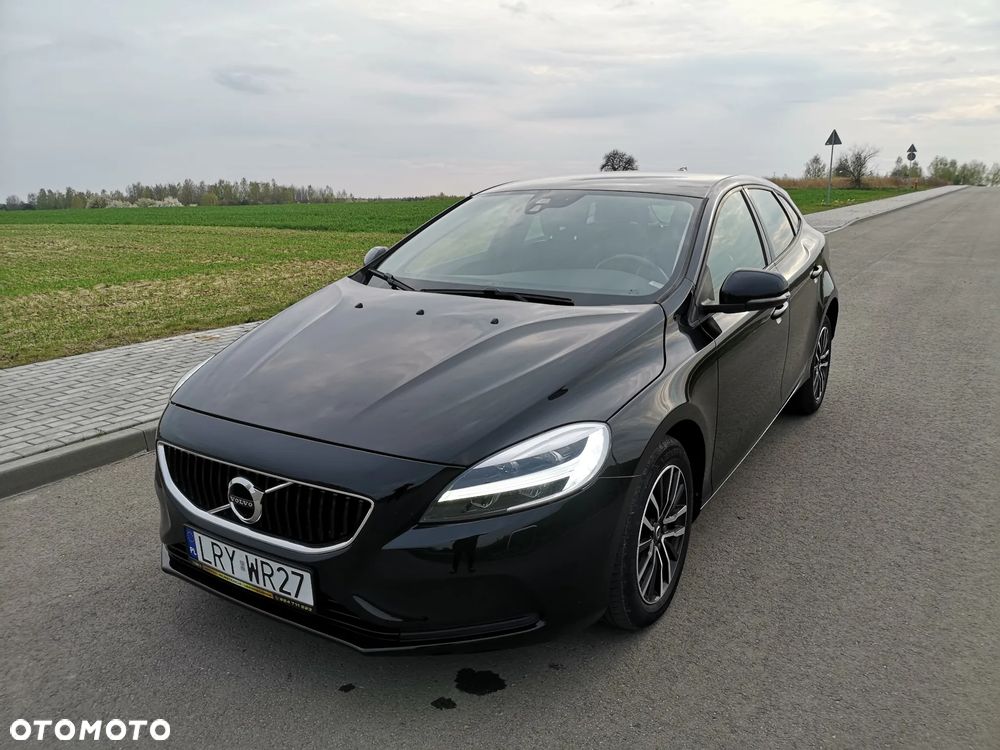Volvo V40 D2 Momentum - 39