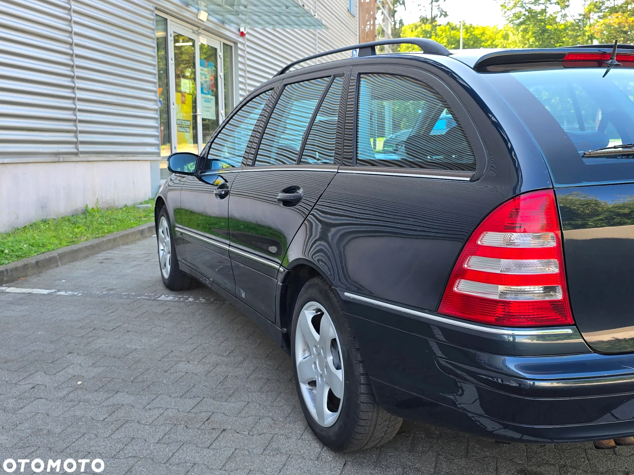 Mercedes-Benz Klasa C 180 T Kompressor Avantgarde - 28