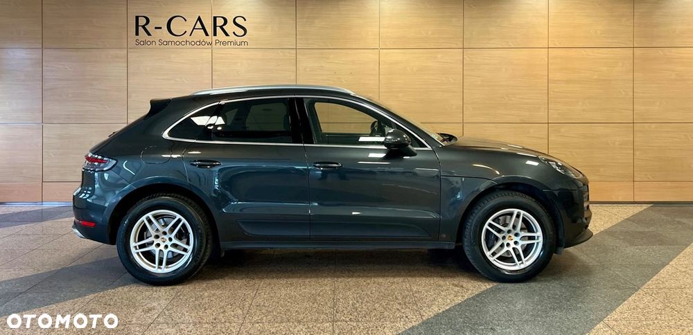 Porsche Macan - 2