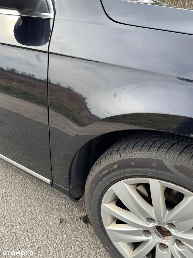 Volkswagen Passat 2.0 TDI Comfortline - 17