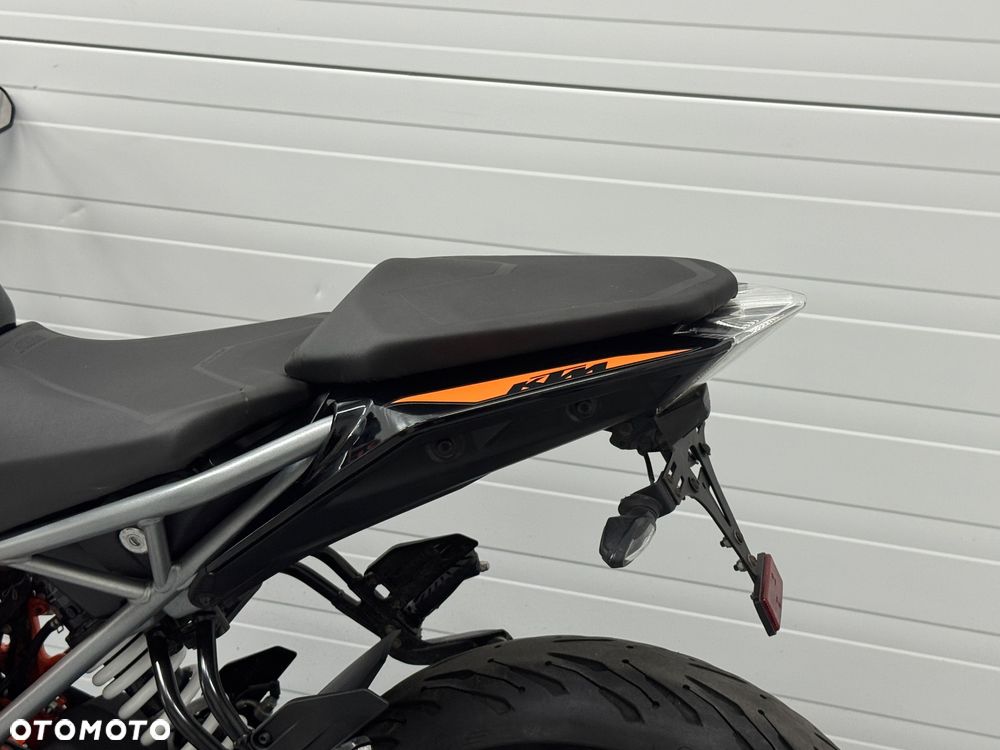 KTM Duke - 13