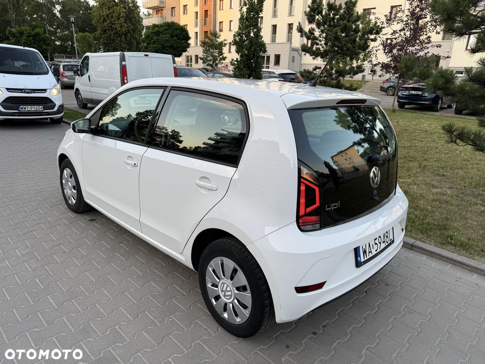 Volkswagen up! - 5