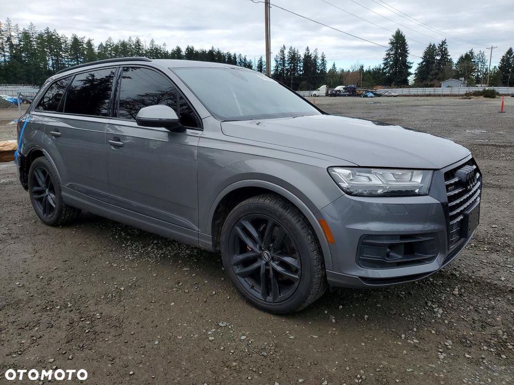 Audi Q7 3.0 TFSI Quattro Tiptronic - 1