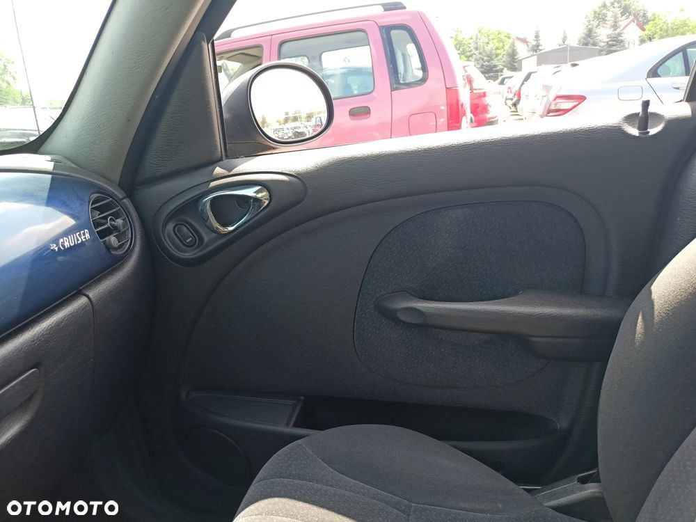 Chrysler PT Cruiser - 13