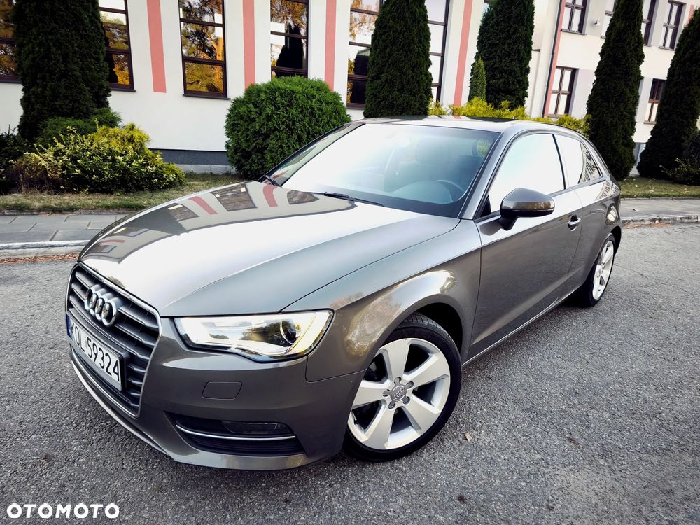 Audi A3 3-drzwiowe 1.4 TFSI Ambiente - 1