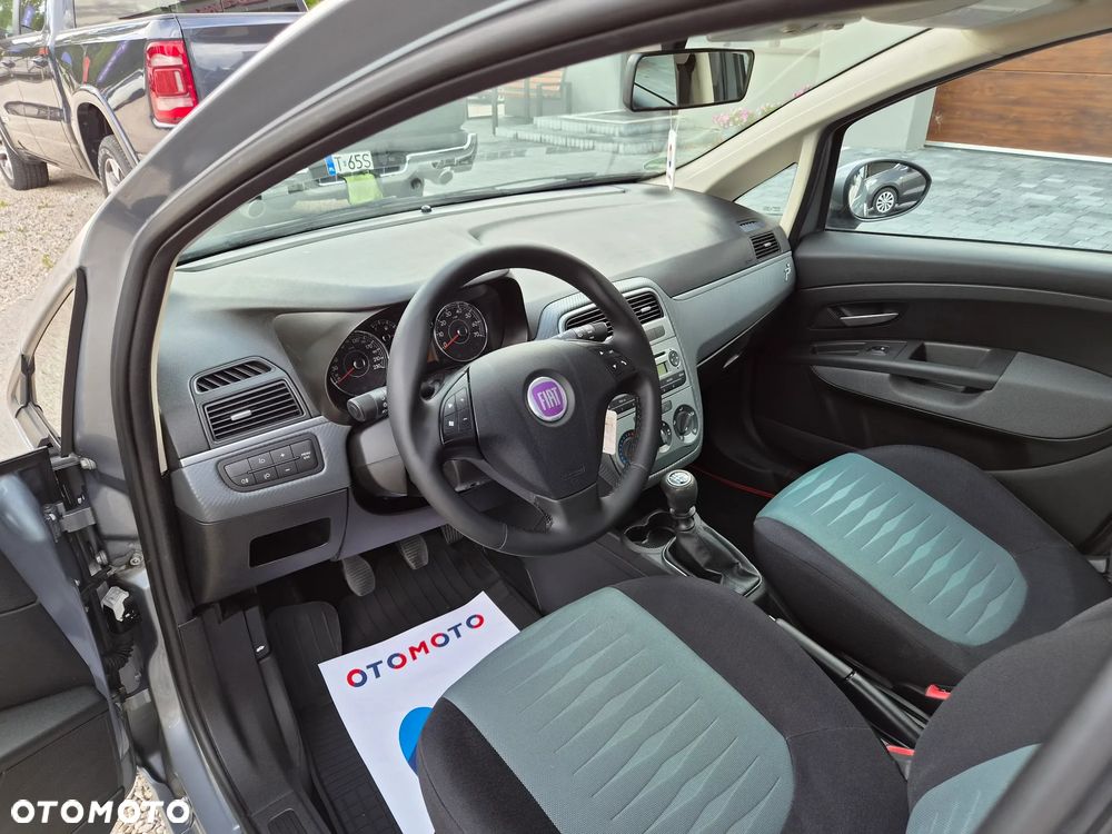 Fiat Grande Punto - 15