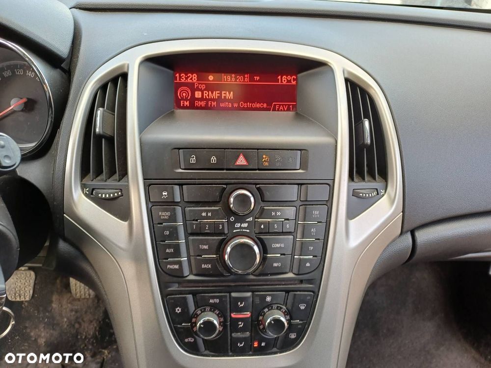 RADIO ODTWARZACZ + PANEL NAWIEWU OPEL ASTRA J CD 400 20983513 13267984 - 2