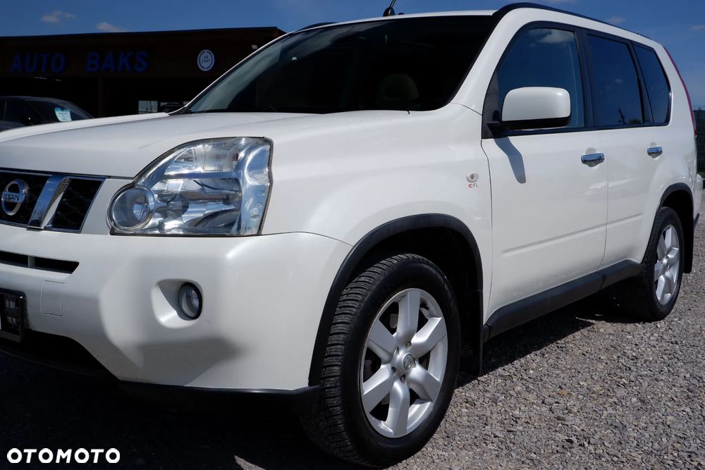 Nissan X-Trail 2.0 dCi 4x4 DPF Automatik Platinum - 37