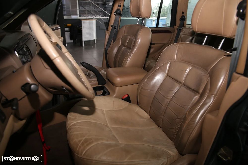 Jeep Grand Cherokee 3.1 TD Limited - 10