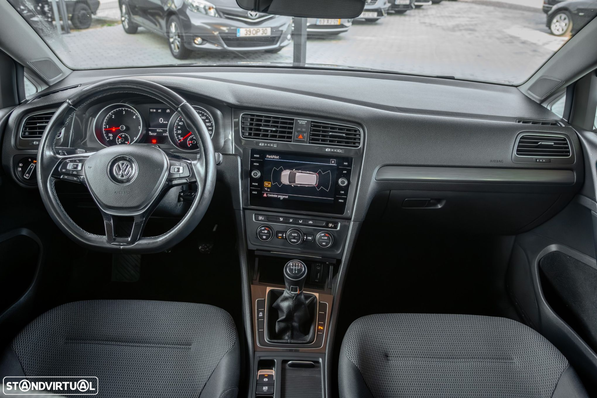 VW Golf Variant 1.6 TDi Confortline - 3