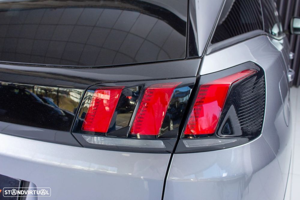 Peugeot 3008 PureTech 130 Stop & Start GPF EAT8 Active - 11