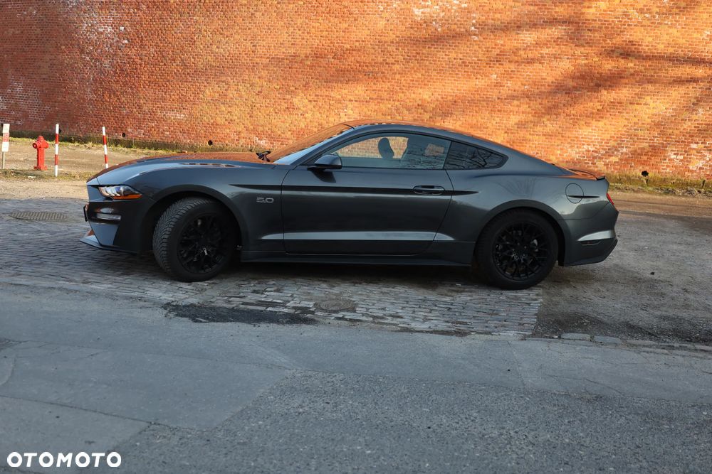 Ford Mustang - 11