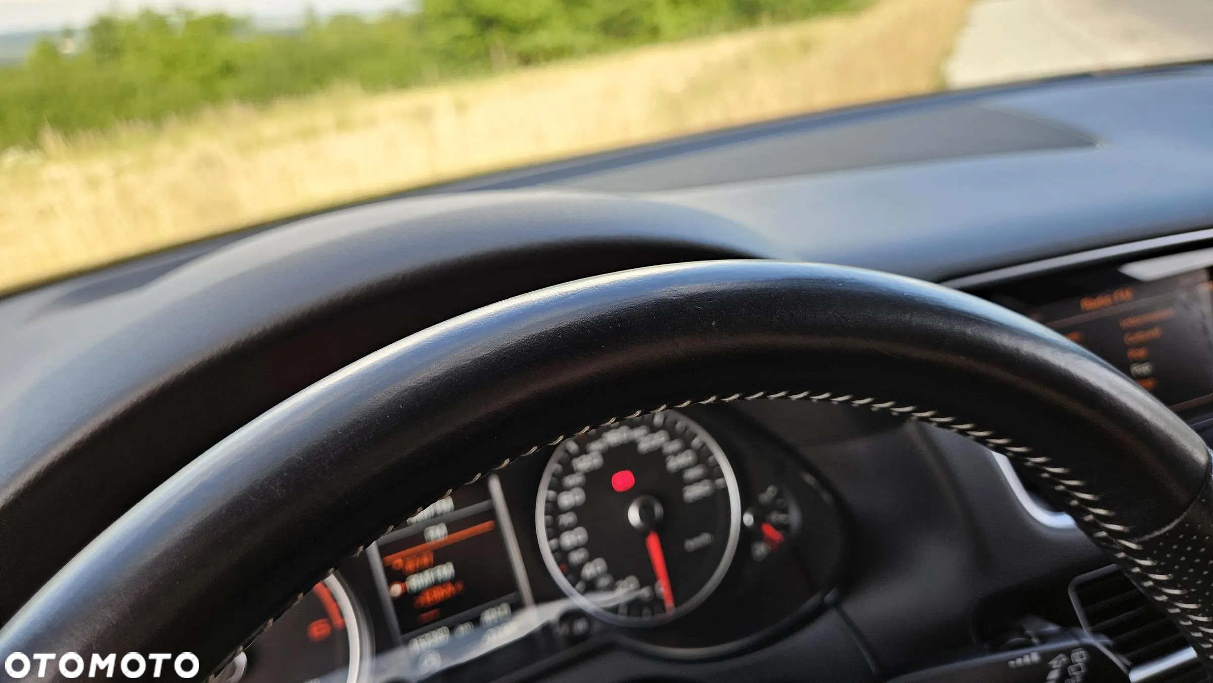 Audi Q5 2.0 TDI quattro - 36