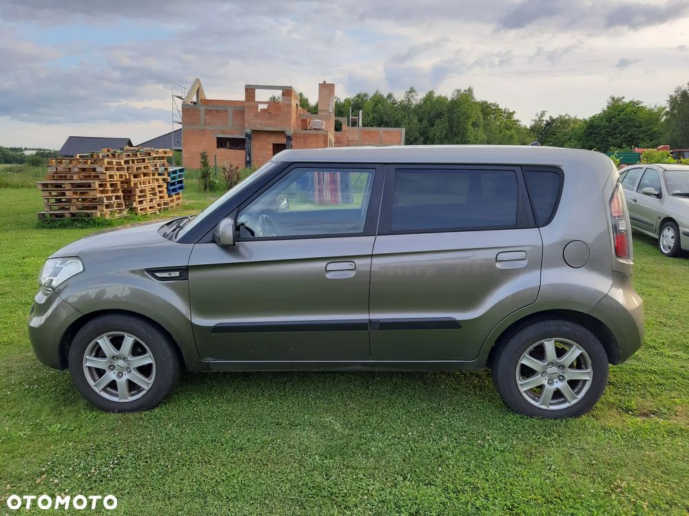 Kia Soul 1.6 CRDi M - 4