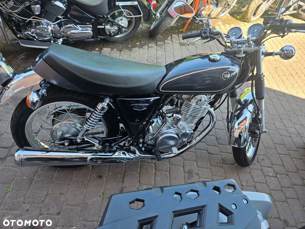 Yamaha SR - 28