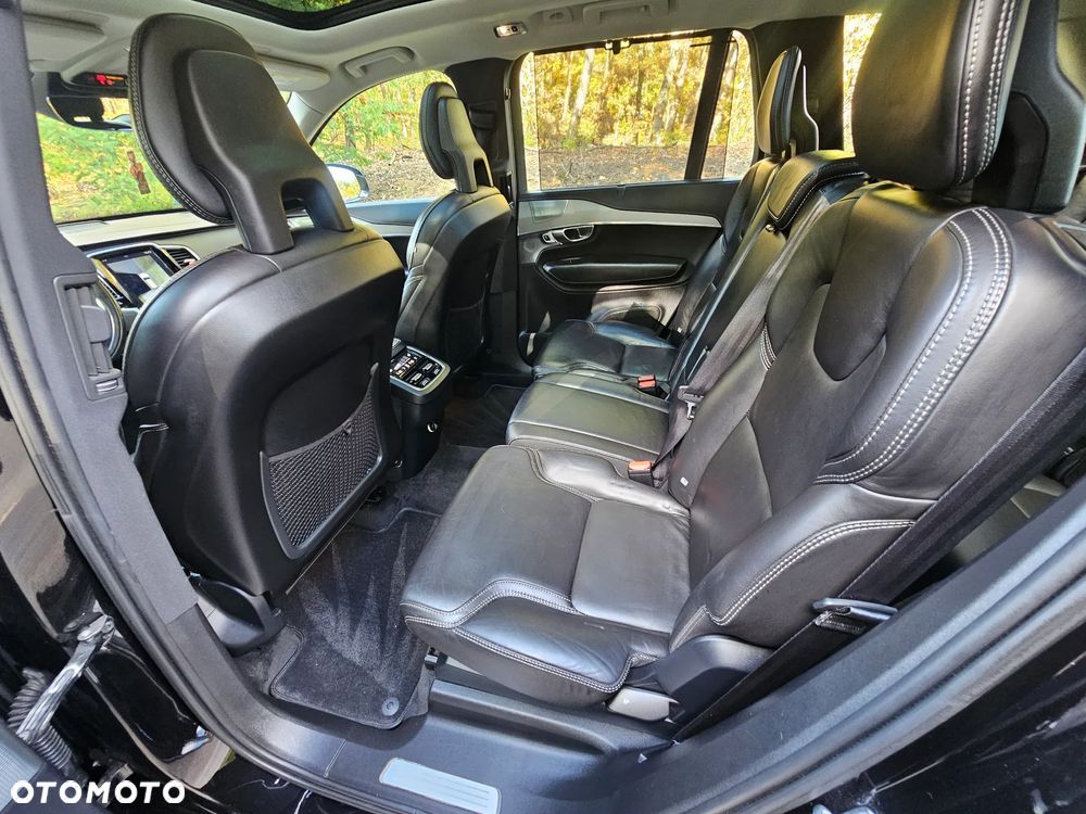 Volvo XC 90 D5 AWD Inscription 7os - 38
