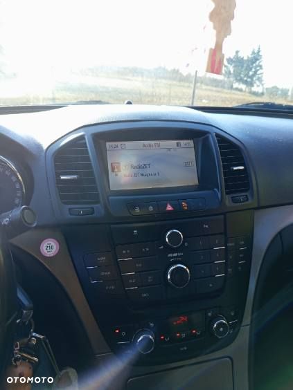 Opel Insignia 1.8 - 8