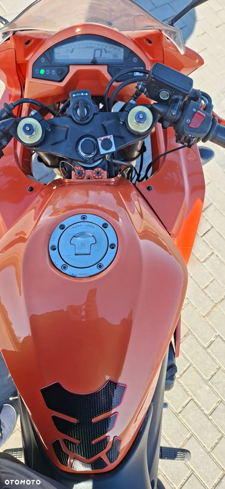 Honda CBR - 7