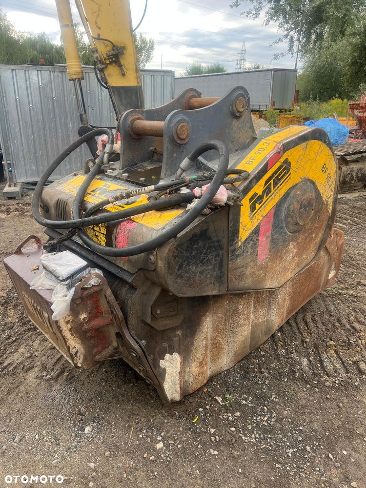 Inny MB Crusher FB 90.3 S2 - 9