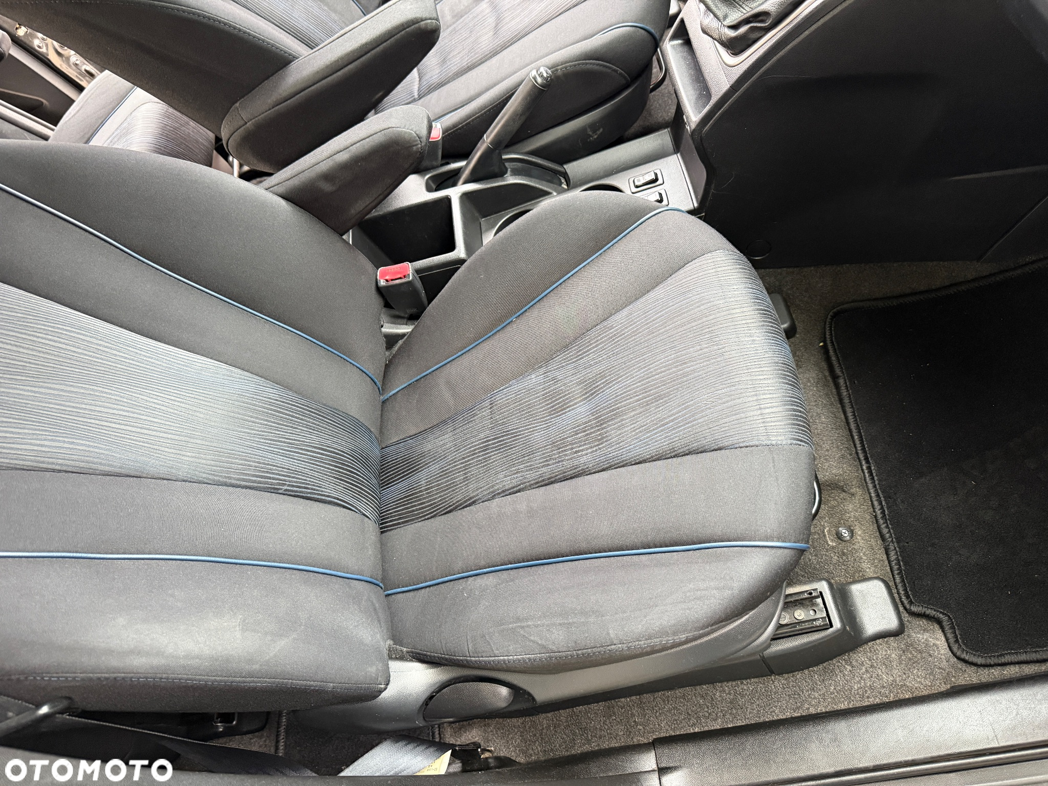 Mazda 5 2.0 Exclusive - 16