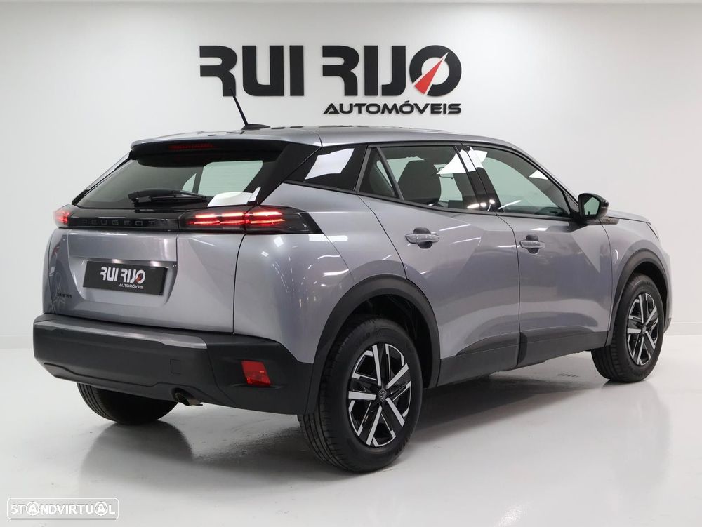 Peugeot 2008 1.2 PureTech Style - 3