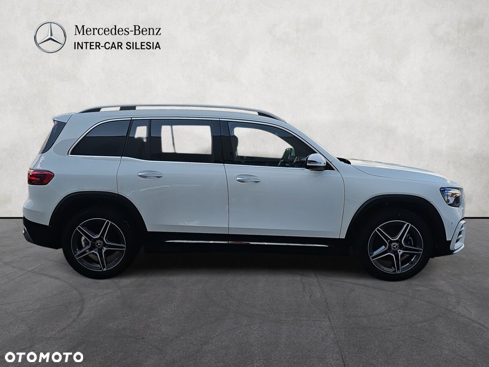 Mercedes-Benz GLB - 4