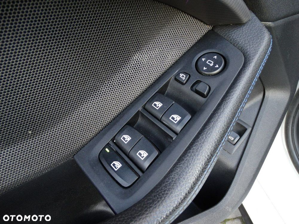 BMW Seria 1 M135i xDrive - 16