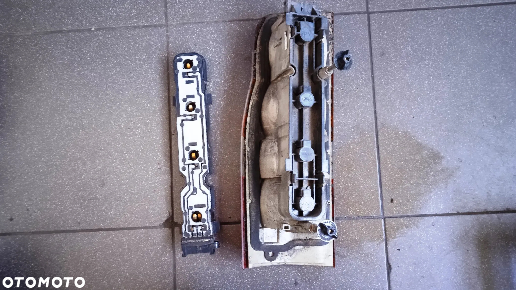 Wkładka lewa prawa lampy tylnej Ford Transit MK5 T350 - 2