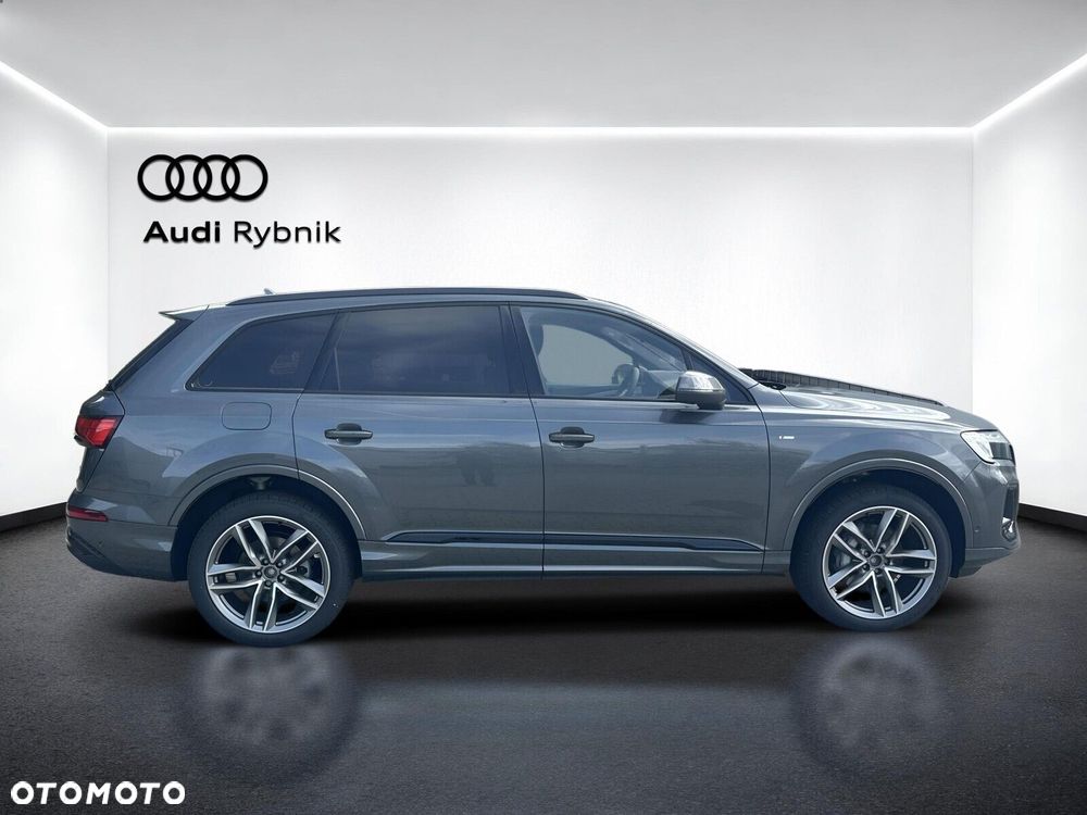 Audi Q7 - 8