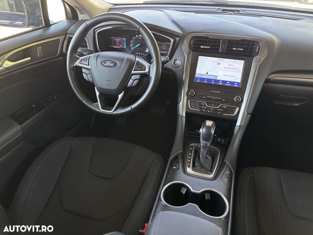 Ford Mondeo Turnier 2.0 Ti-VCT Hybrid Titanium - 32