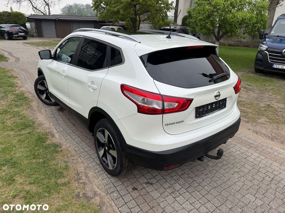 Nissan Qashqai 1.6 DIG-T Tekna - 18