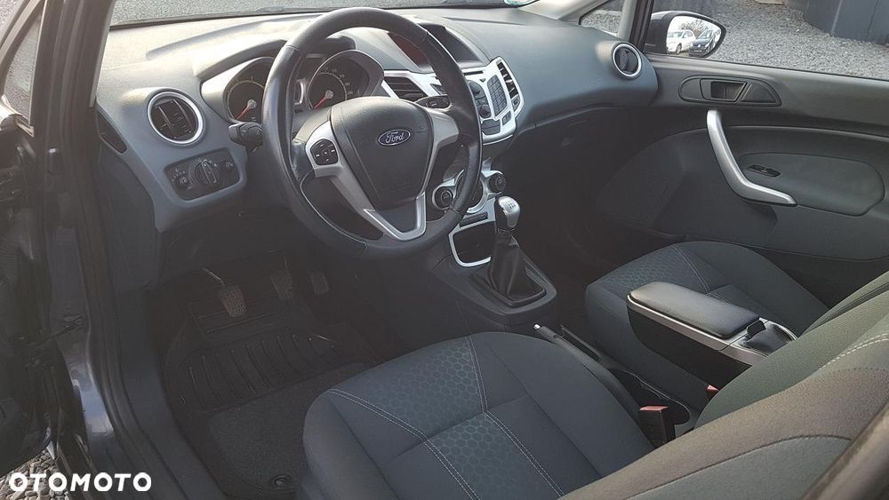 Ford Fiesta 1.25 Titanium - 16