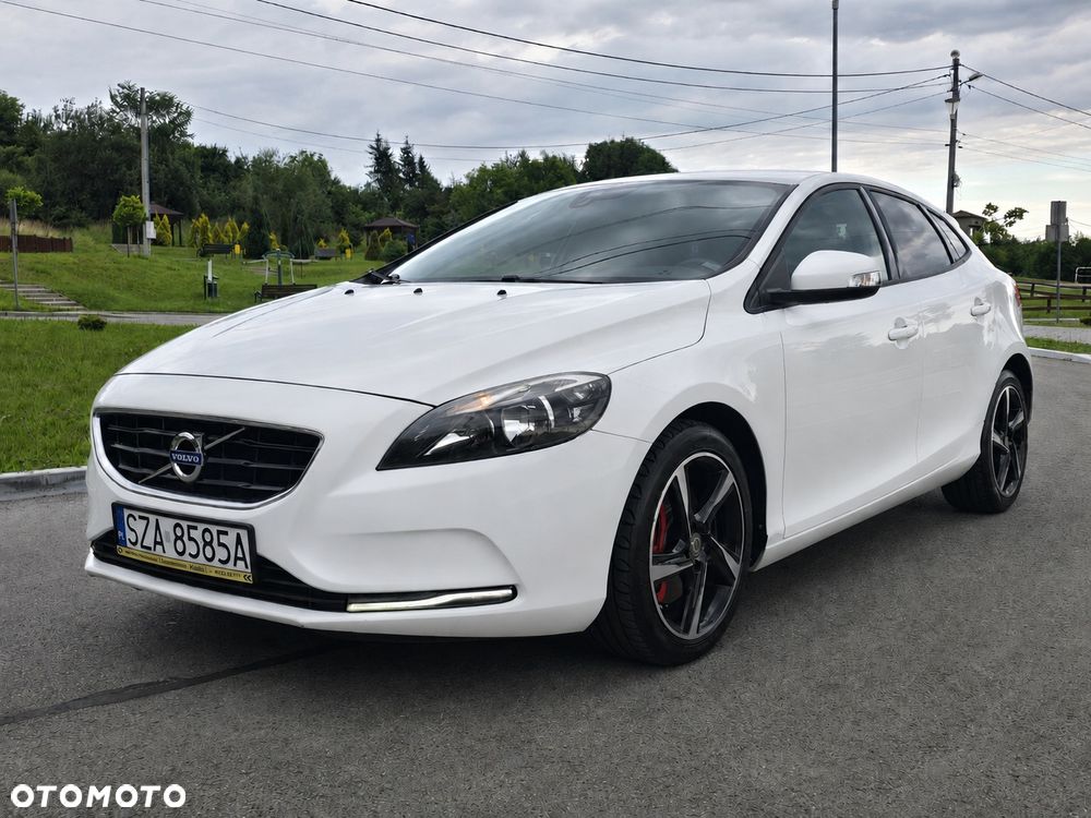 Volvo V40 - 2