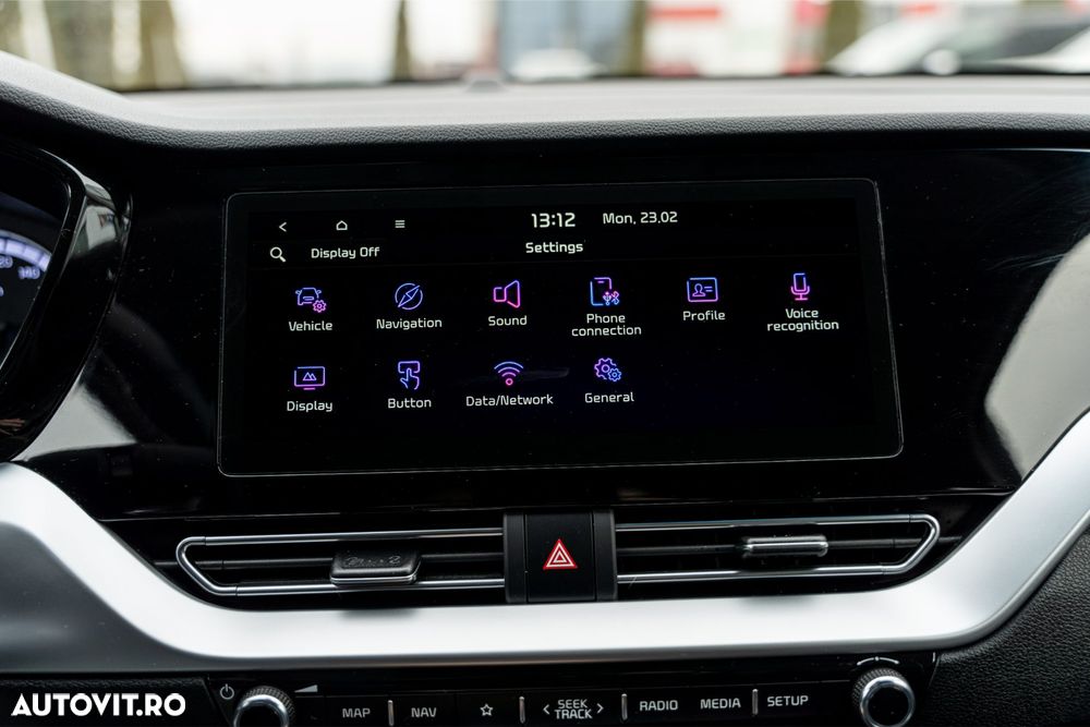 Kia Niro 1.6 GDI HEV 2WD OPF Aut. Vision - 28