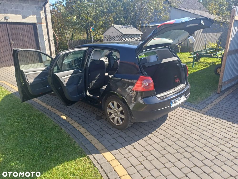 Volkswagen Golf 2005 photo 4