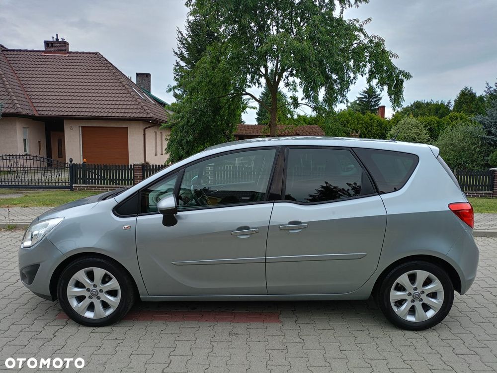 Opel Meriva - 8