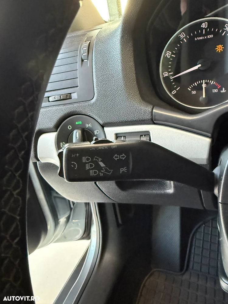 Skoda Octavia Combi 1.4 TSI FAMILY - 25