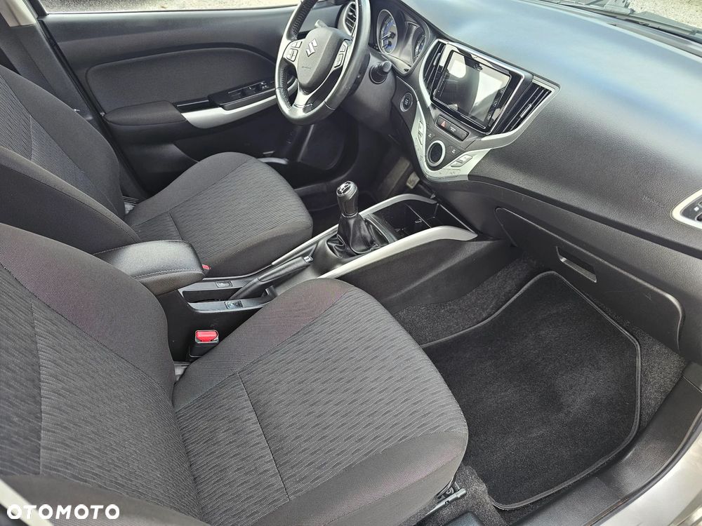 Suzuki Baleno 1.2 Dualjet (SHVS) Hybrid Comfort - 11