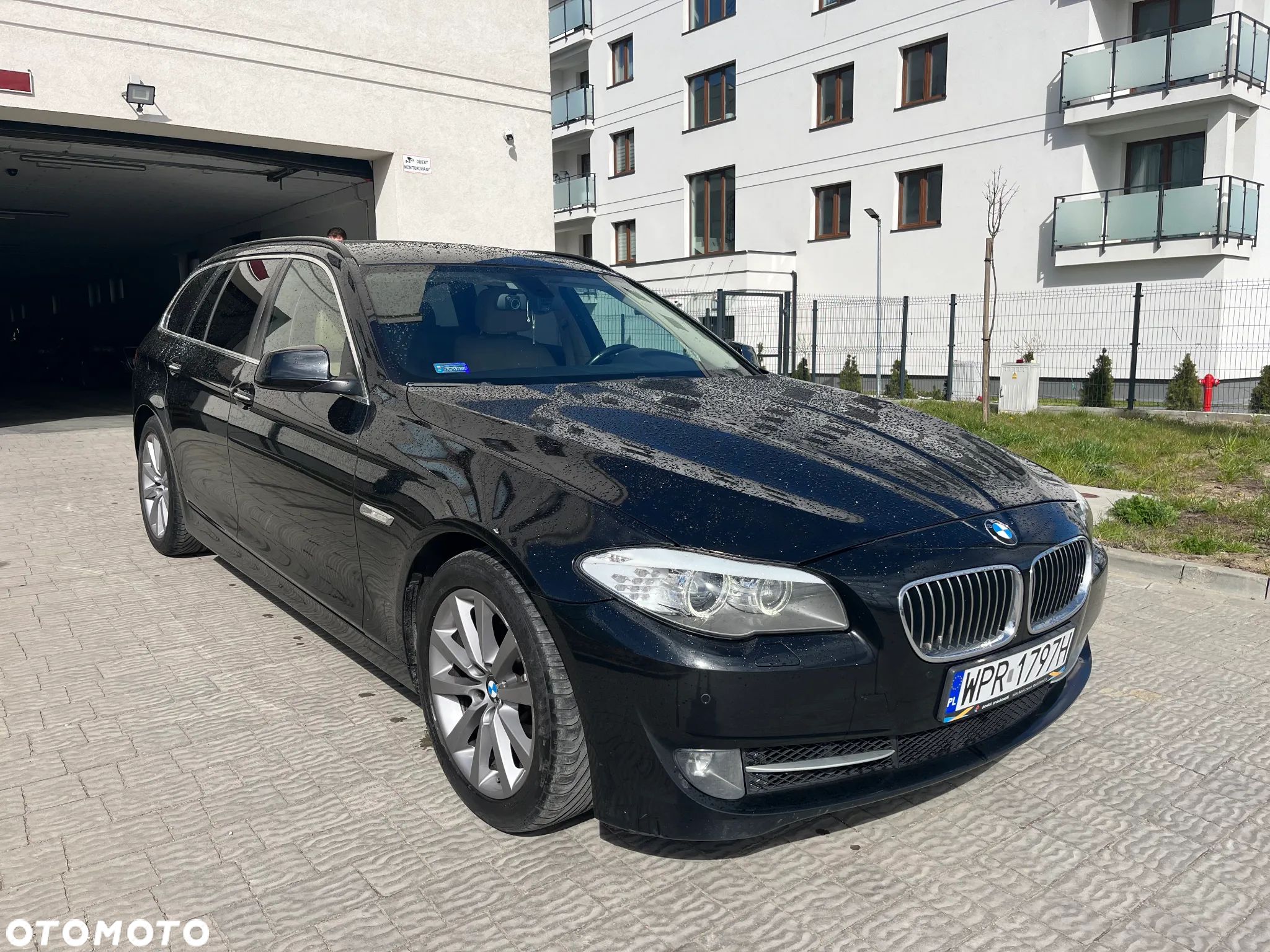 BMW Seria 5 520d Touring - 1