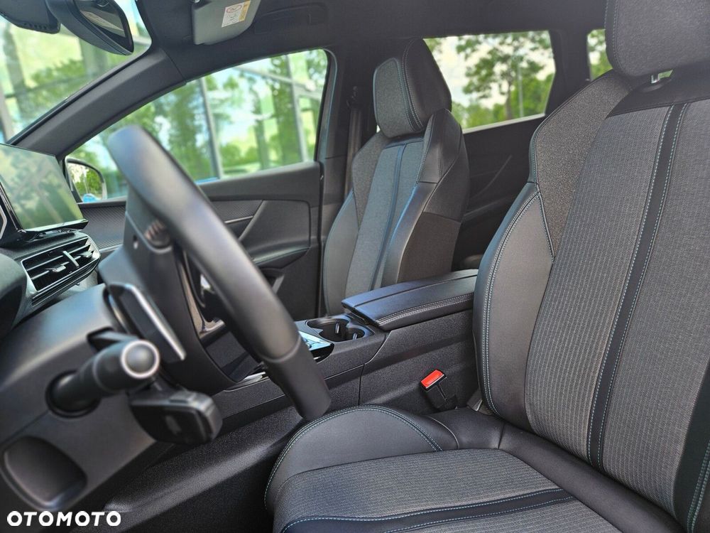 Peugeot 5008 - 12