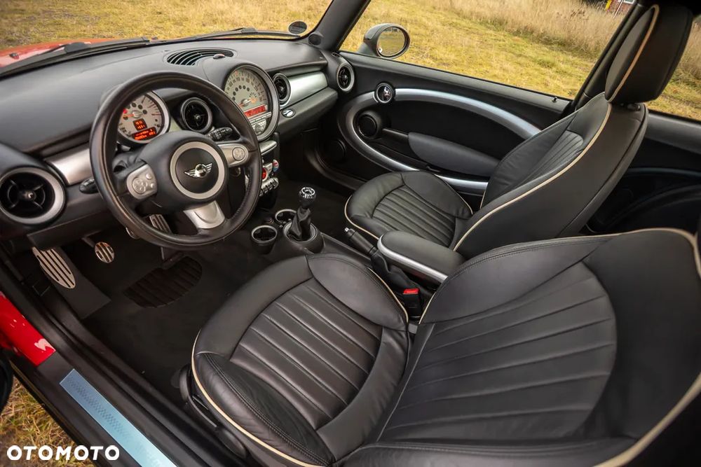 MINI Cooper S Standard - 17