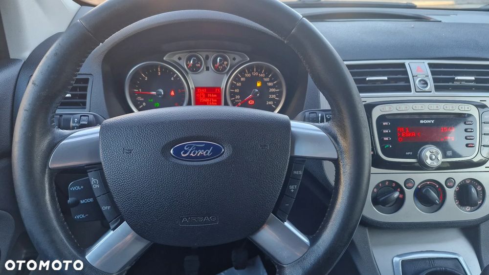 Ford Kuga 2.0 TDCi 2x4 Trend - 20
