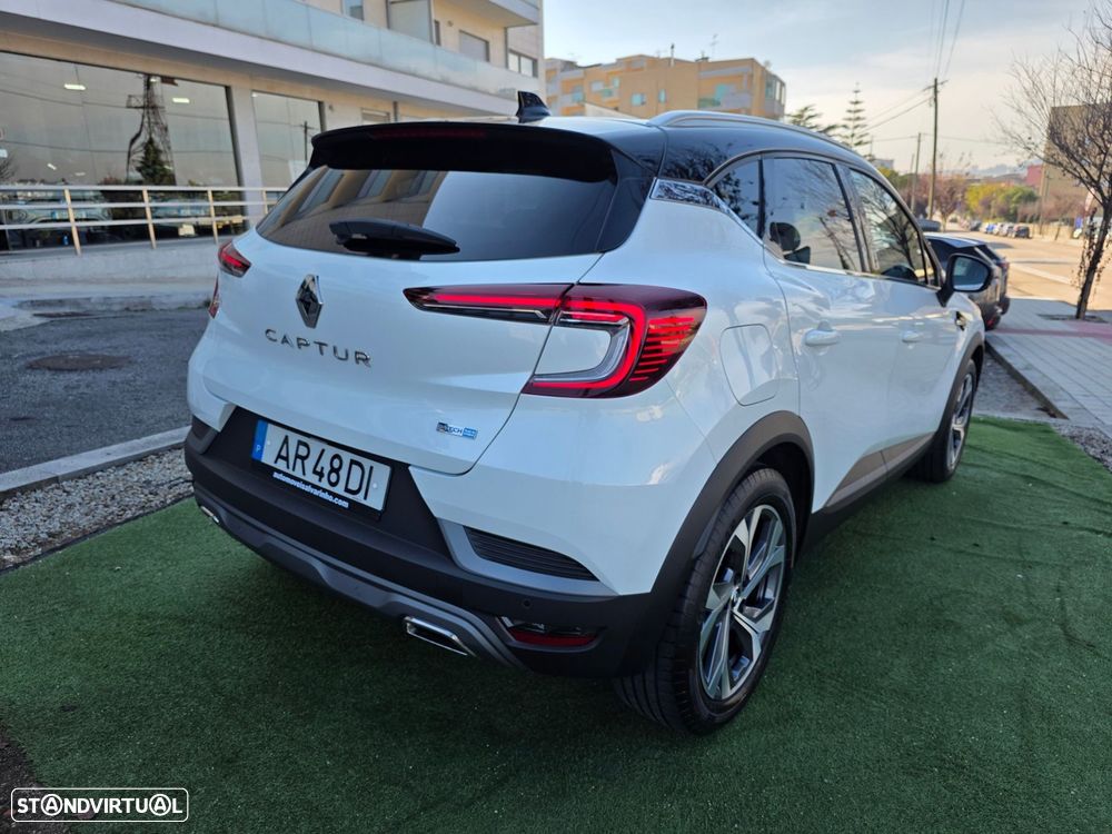 Renault Captur - 31