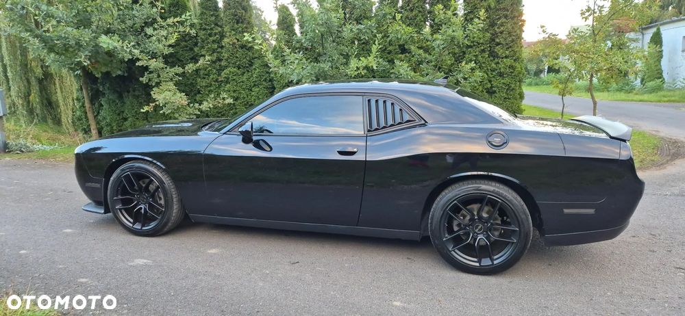 Dodge Challenger 5.7 R/T - 6