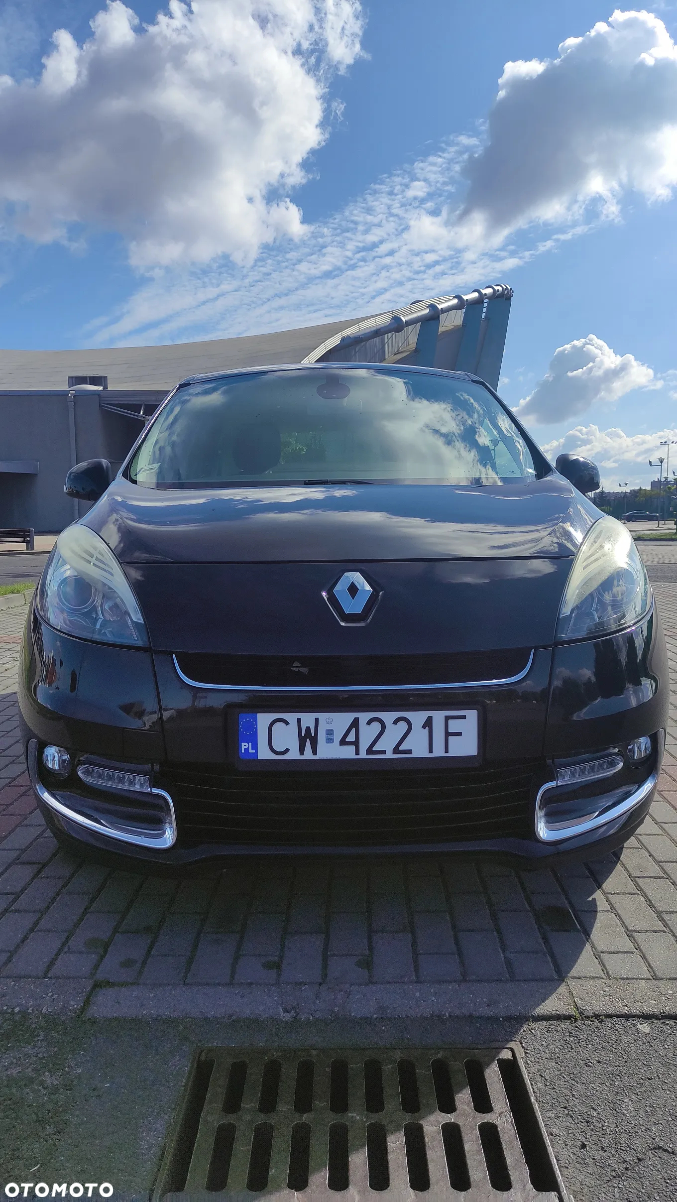 Renault Scenic - 11