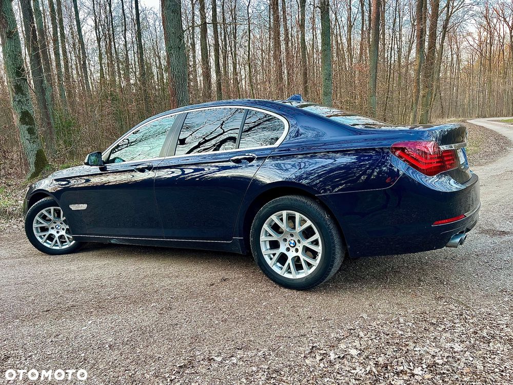 BMW Seria 7 730d - 10